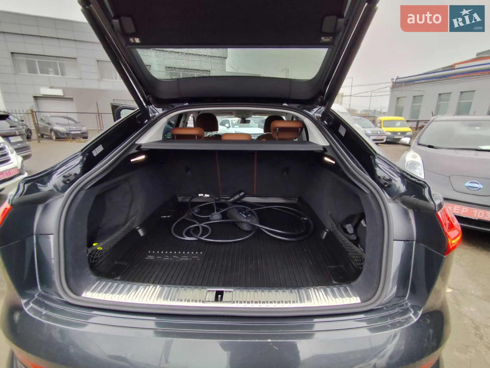 2020 Audi e-tron Sportback - мініатюра 22