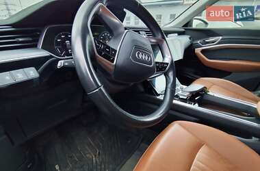 Внедорожник / Кроссовер Audi e-tron Sportback 2020 в 