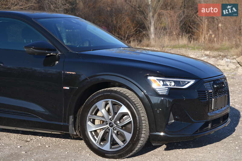 Внедорожник / Кроссовер Audi e-tron Sportback 2021 в Днепре
