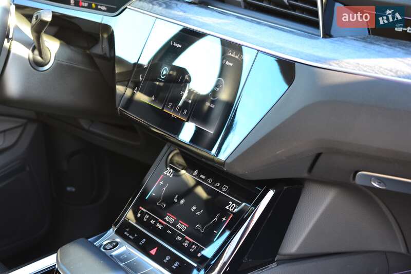 Внедорожник / Кроссовер Audi e-tron Sportback 2021 в Днепре