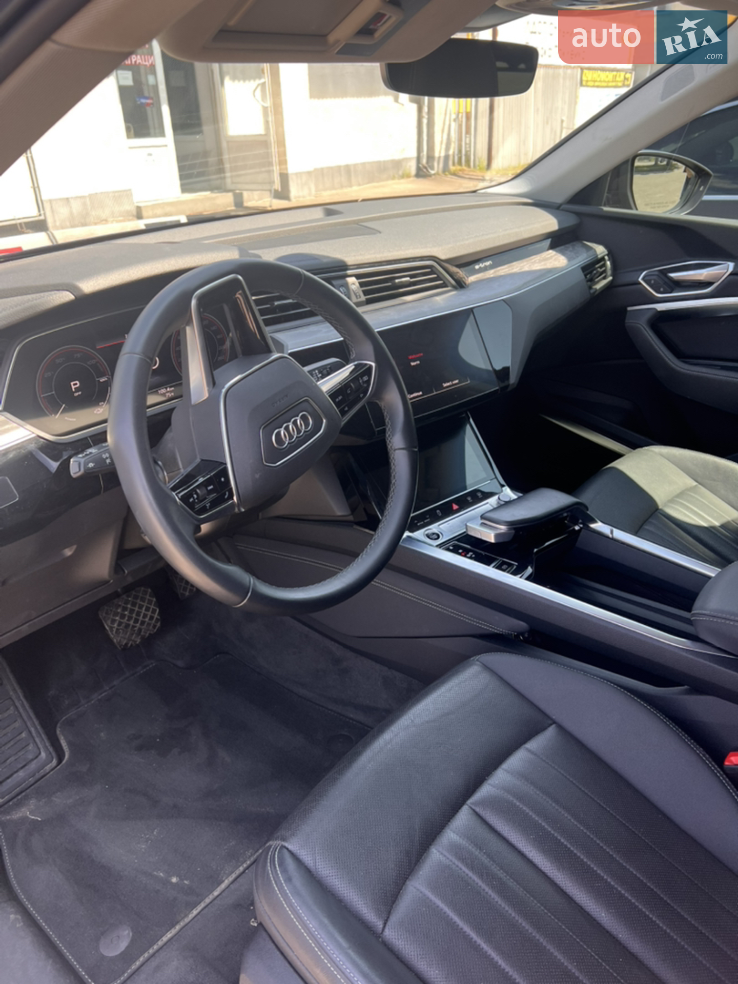 2022 Audi e-tron Sportback - мініатюра 9