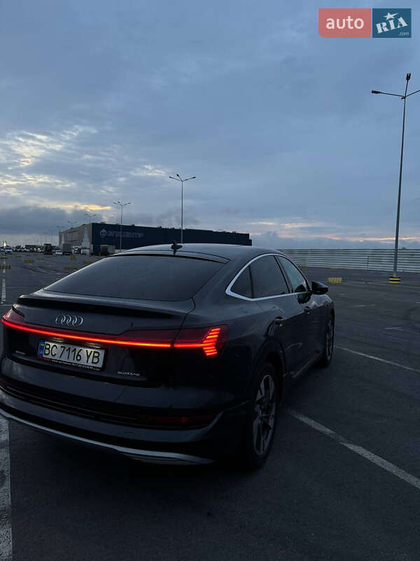 Внедорожник / Кроссовер Audi e-tron Sportback 2020 в Львове