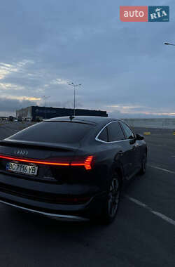 Внедорожник / Кроссовер Audi e-tron Sportback 2020 в 