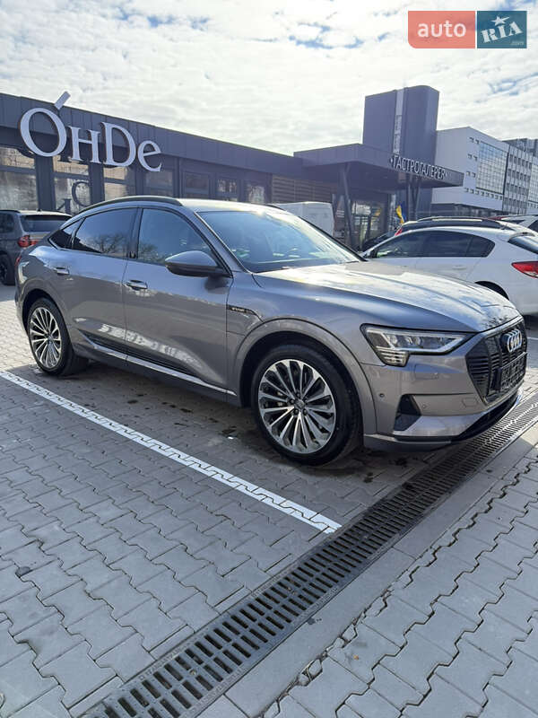 Позашляховик / Кросовер Audi e-tron Sportback 2020 в Чернівцях фото 10 Позашляховик / Кросовер Audi e-tron Sportback 2020 в Чернівцях