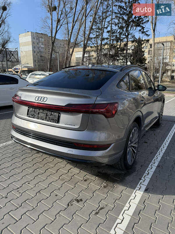 Позашляховик / Кросовер Audi e-tron Sportback 2020 в Чернівцях фото 15 Позашляховик / Кросовер Audi e-tron Sportback 2020 в Чернівцях