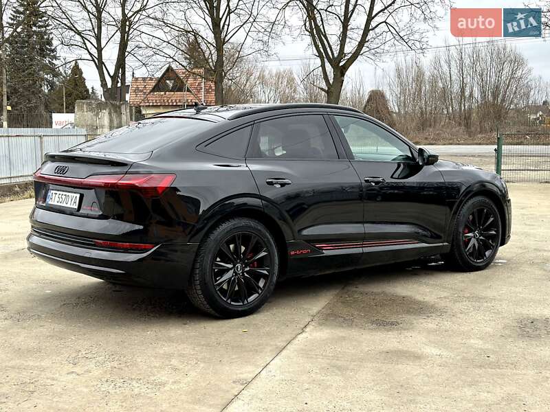 Позашляховик / Кросовер Audi e-tron Sportback 2020 в Коломиї