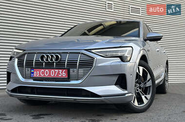 Позашляховик / Кросовер Audi e-tron Sportback 2021 в 