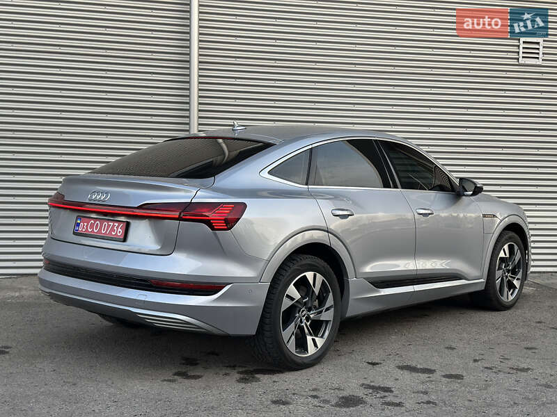 Внедорожник / Кроссовер Audi e-tron Sportback 2021 в Ровно