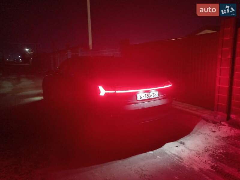 Внедорожник / Кроссовер Audi e-tron Sportback 2020 в Днепре