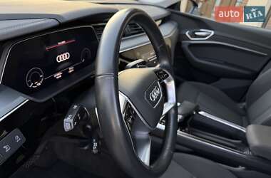 Внедорожник / Кроссовер Audi e-tron Sportback 2020 в 