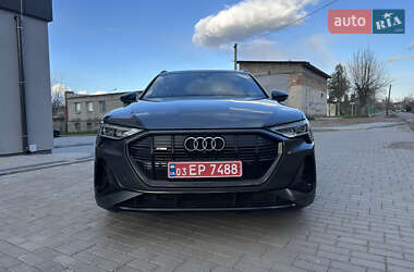 Внедорожник / Кроссовер Audi e-tron Sportback 2020 в Дубно