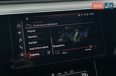 Внедорожник / Кроссовер Audi e-tron Sportback 2021 в 
