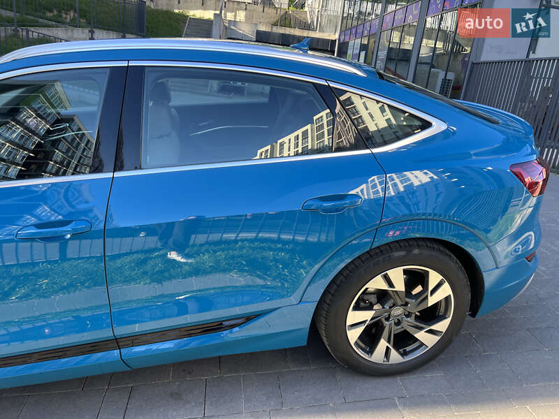 Позашляховик / Кросовер Audi e-tron Sportback 2020 в Львові фото 3 Позашляховик / Кросовер Audi e-tron Sportback 2020 в Львові
