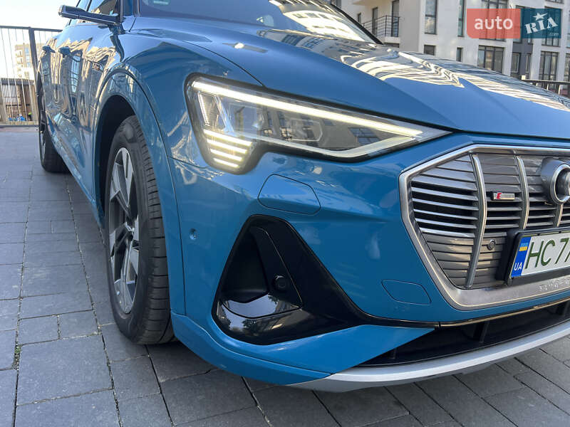 Позашляховик / Кросовер Audi e-tron Sportback 2020 в Львові фото 18 Позашляховик / Кросовер Audi e-tron Sportback 2020 в Львові