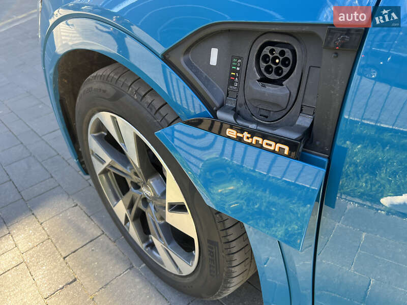 Позашляховик / Кросовер Audi e-tron Sportback 2020 в Львові фото 24 Позашляховик / Кросовер Audi e-tron Sportback 2020 в Львові