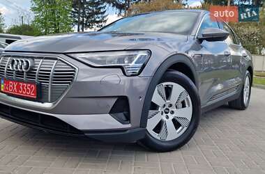 Позашляховик / Кросовер Audi e-tron Sportback 2021 в Тернополі