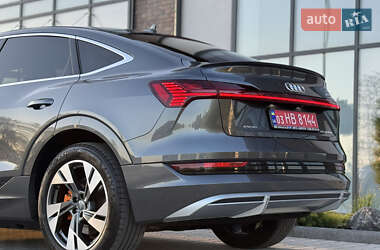 Позашляховик / Кросовер Audi e-tron Sportback 2020 в 