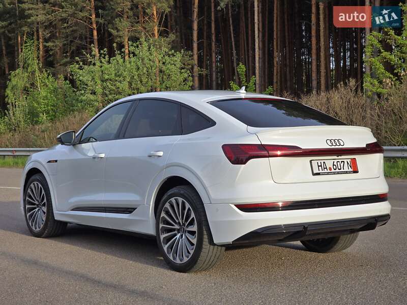 Внедорожник / Кроссовер Audi e-tron Sportback 2022 в Ковеле