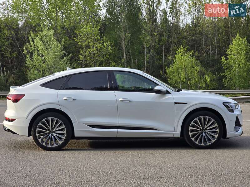 Внедорожник / Кроссовер Audi e-tron Sportback 2022 в Ковеле