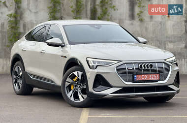Позашляховик / Кросовер Audi e-tron Sportback 2021 в Рівному