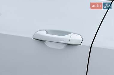 Позашляховик / Кросовер Audi e-tron Sportback 2020 в 