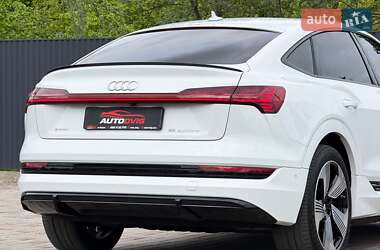 Позашляховик / Кросовер Audi e-tron Sportback 2020 в 