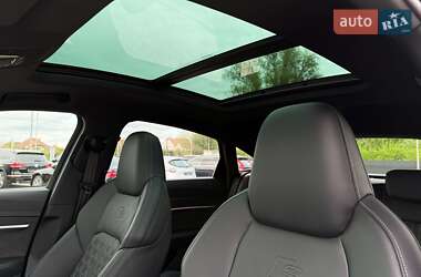 Позашляховик / Кросовер Audi e-tron Sportback 2020 в 