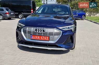 Внедорожник / Кроссовер Audi e-tron Sportback 2022 в 