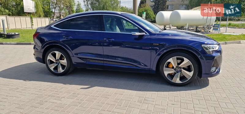 Внедорожник / Кроссовер Audi e-tron Sportback 2022 в Тернополе