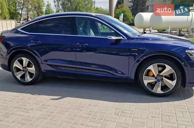 Внедорожник / Кроссовер Audi e-tron Sportback 2022 в 