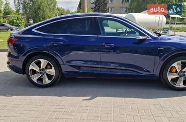 Внедорожник / Кроссовер Audi e-tron Sportback 2022 в 