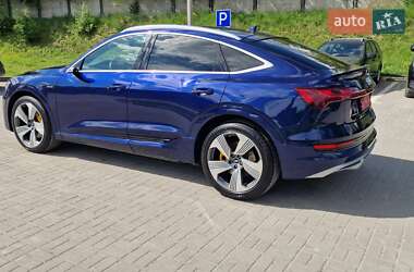 Внедорожник / Кроссовер Audi e-tron Sportback 2022 в 