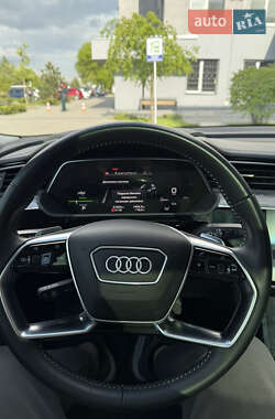 Внедорожник / Кроссовер Audi e-tron Sportback 2021 в 