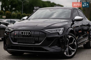 Позашляховик / Кросовер Audi e-tron Sportback 2021 в Львові