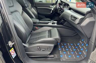 Внедорожник / Кроссовер Audi e-tron Sportback 2020 в 