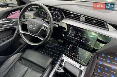 Внедорожник / Кроссовер Audi e-tron Sportback 2020 в 