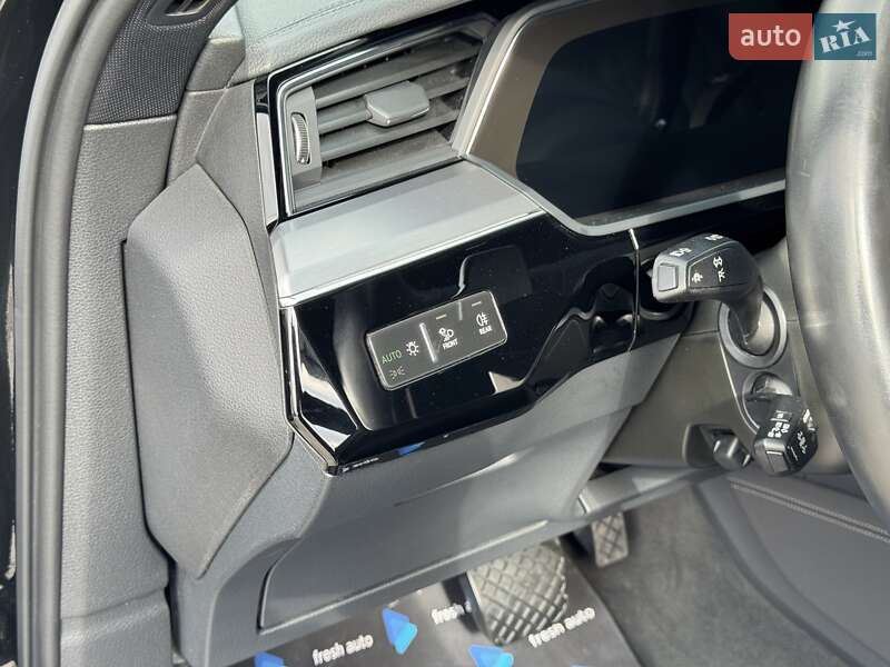 Внедорожник / Кроссовер Audi e-tron Sportback 2020 в Ровно