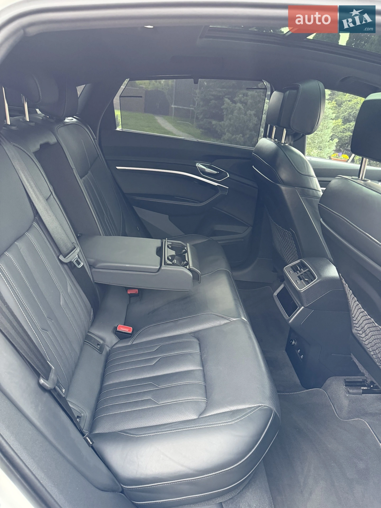 2023 Audi e-tron Sportback - мініатюра 9