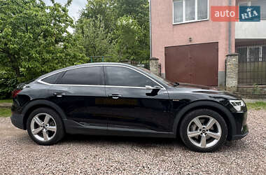 Позашляховик / Кросовер Audi e-tron Sportback 2021 в Трускавці