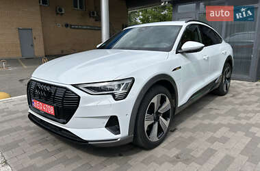 Внедорожник / Кроссовер Audi e-tron Sportback 2022 в Киеве