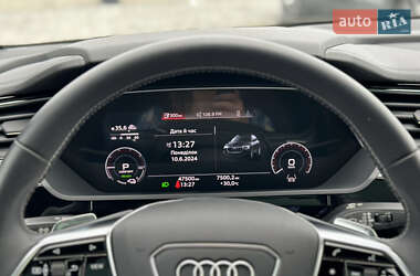 Позашляховик / Кросовер Audi e-tron Sportback 2021 в 