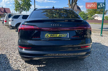 Позашляховик / Кросовер Audi e-tron Sportback 2020 в 