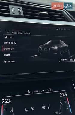 Внедорожник / Кроссовер Audi e-tron Sportback 2021 в 