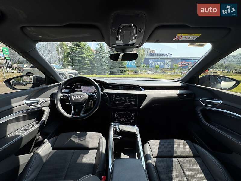 Внедорожник / Кроссовер Audi e-tron Sportback 2023 в Киеве фото 76 Внедорожник / Кроссовер Audi e-tron Sportback 2023 в Киеве