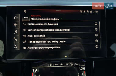 Позашляховик / Кросовер Audi e-tron Sportback 2022 в 