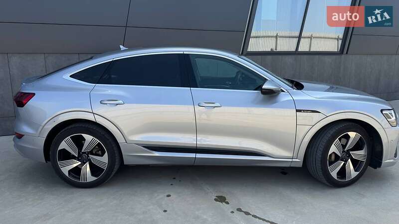 Внедорожник / Кроссовер Audi e-tron Sportback 2020 в Львове фото 20 Внедорожник / Кроссовер Audi e-tron Sportback 2020 в Львове
