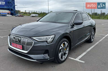Внедорожник / Кроссовер Audi e-tron Sportback 2020 в 