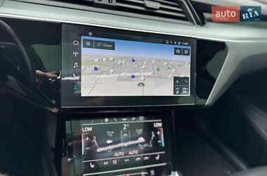 Внедорожник / Кроссовер Audi e-tron Sportback 2020 в 