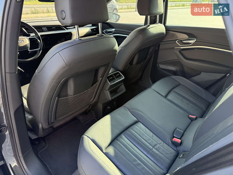 Внедорожник / Кроссовер Audi e-tron Sportback 2021 в Тернополе