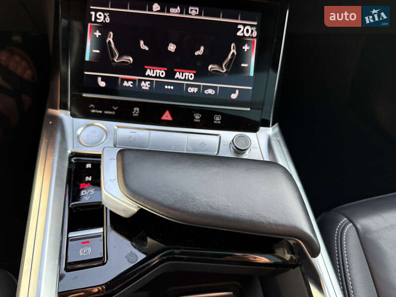 Внедорожник / Кроссовер Audi e-tron Sportback 2021 в Тернополе